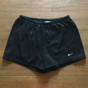 Nike shorts (black)
